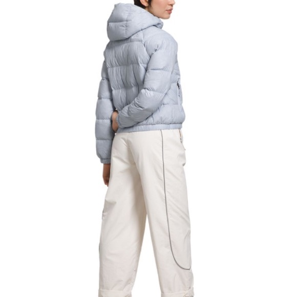 North Face Crop Down Jacket - Picture 3 of 10